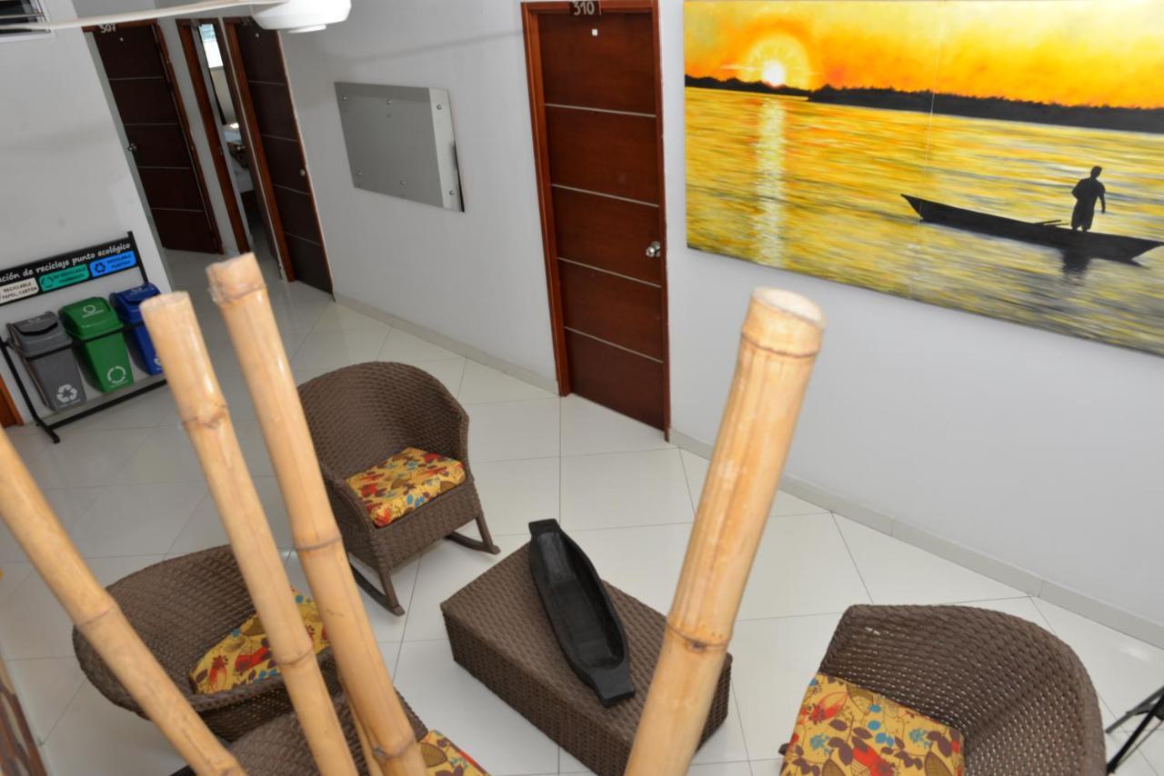 Caucasia Hotel Canoa Inn מראה חיצוני תמונה