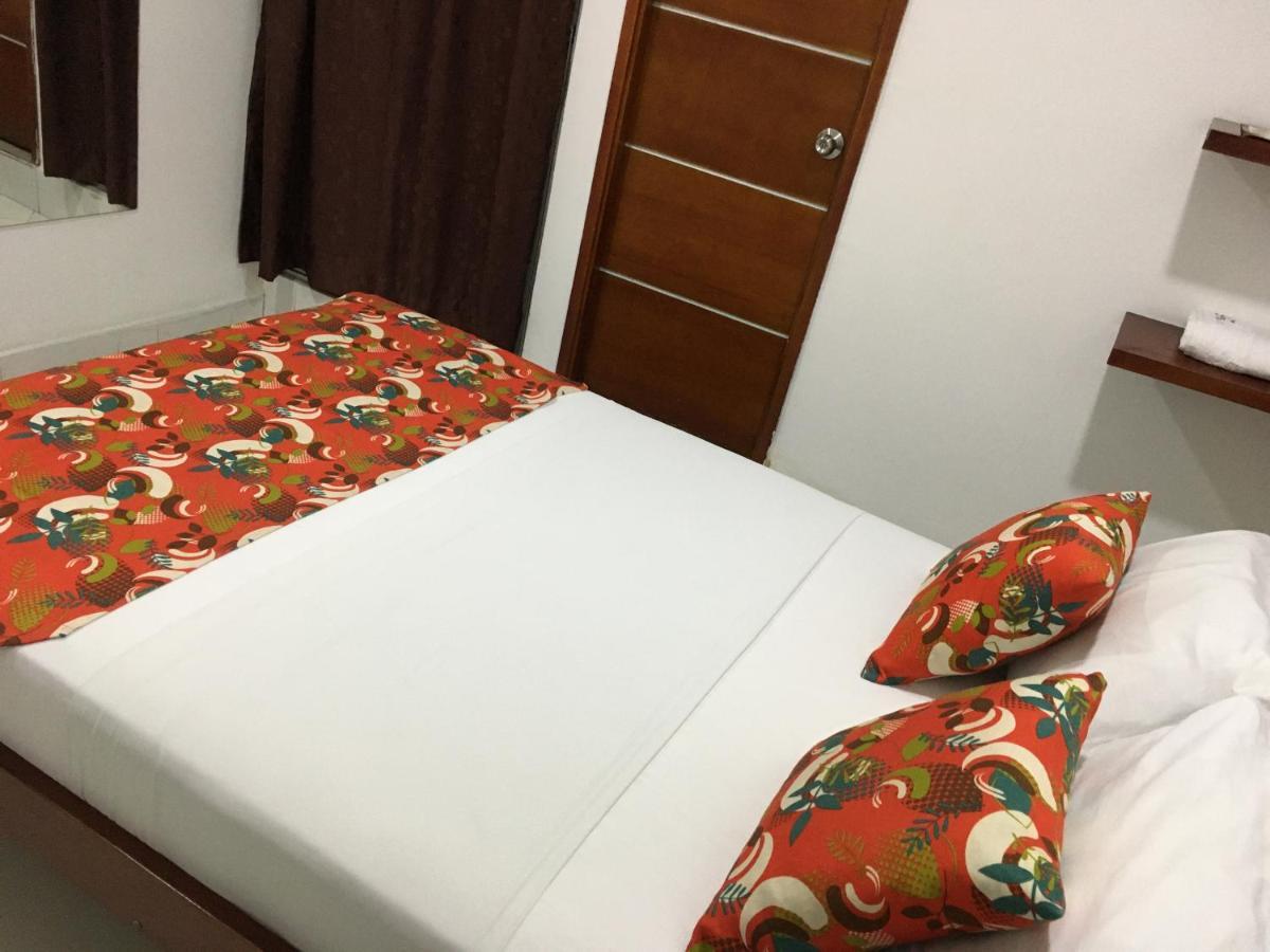 Caucasia Hotel Canoa Inn מראה חיצוני תמונה